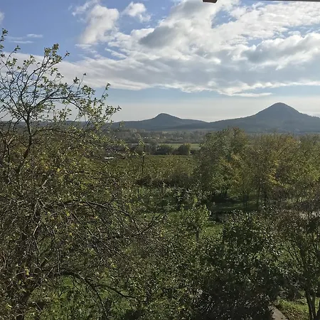 Eszter-haz בית הארחה 3*