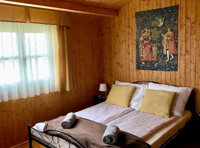 בית הארחה Eszter-haz